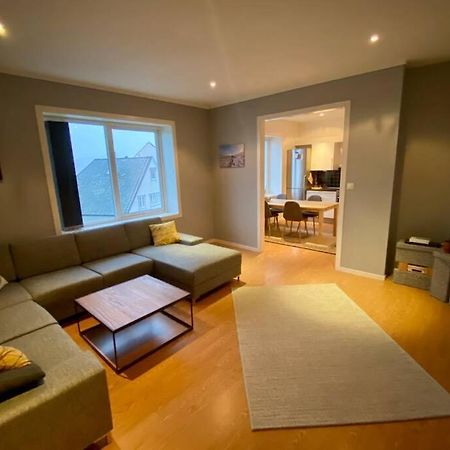 Nice And Central Apartment In Quiet Area Олесунн Екстер'єр фото
